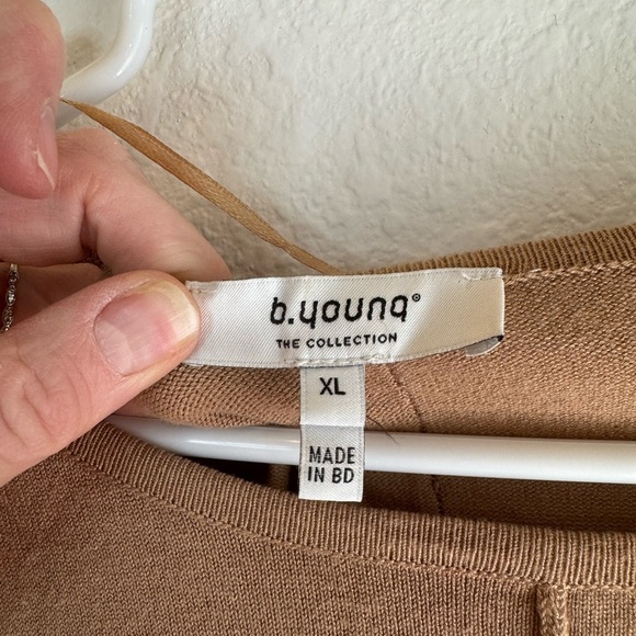 *NWOT* B.YOUNG Bamboo Dolman Sweater - Picture 10 of 11